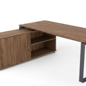 Escritorio sobre Credenza TRI